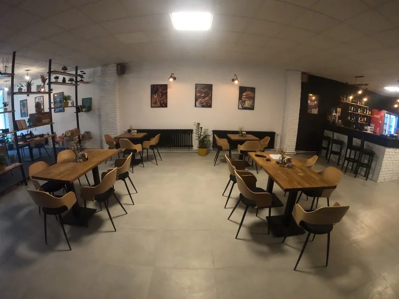 Chaluj burger &beer — restaurant (photo 12)