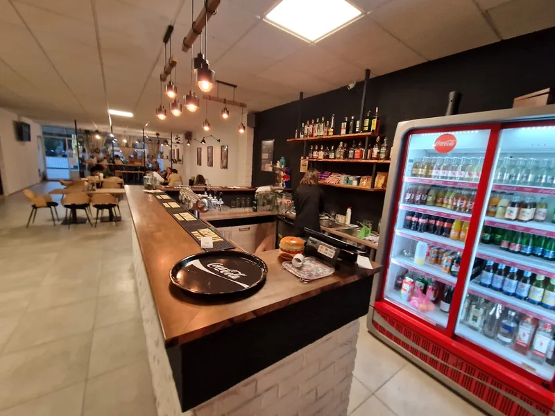 Chaluj burger &beer — restaurant (photo 13)
