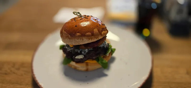 Chaluj burger &beer — restaurant (photo 14)